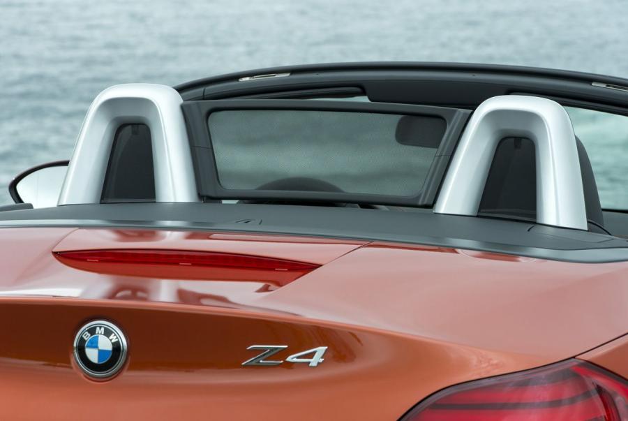  BMW Z4 2014 года  (фото 19 из 83)